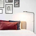 Beautiful - Location - Netflix * Bukarest