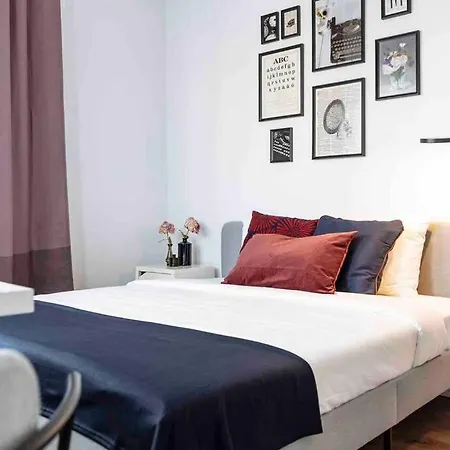 Beautiful - Location - Netflix Appartement Boekarest